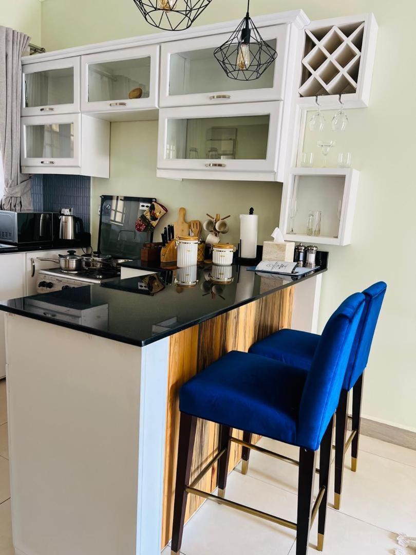 Alsander Homes Peach Bweyogerere Kültér fotó